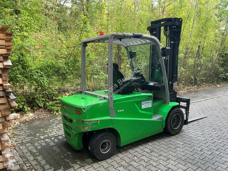 Cesab B650 Forklift