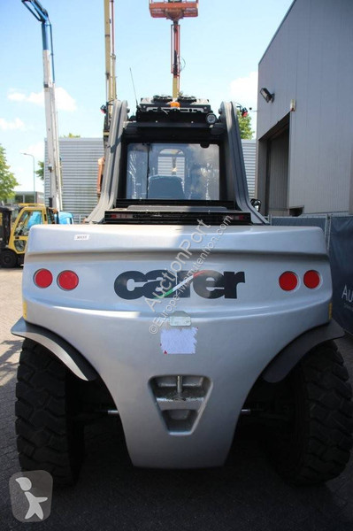 Forklift