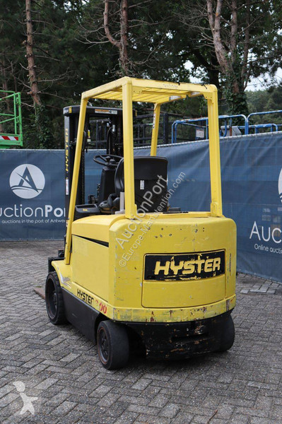 Hyster E3.00XM-847 Forklift