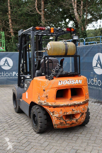 Doosan G35C-5 Forklift