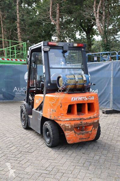 Doosan G30G Forklift