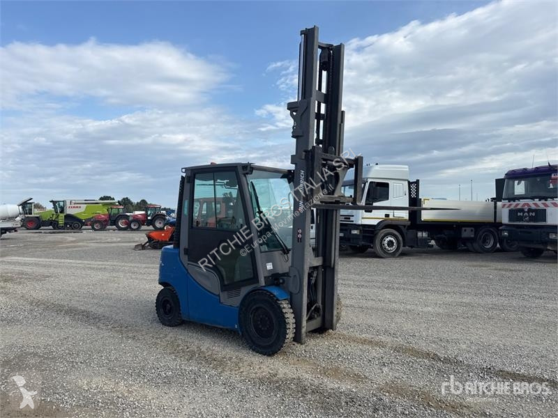 Emelőtargonca Jungheinrich 430S ZT 3000 kg...