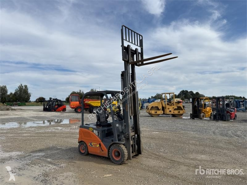 可升降式叉车  Eurocosmec CPD18F8 1800 kg Electric...