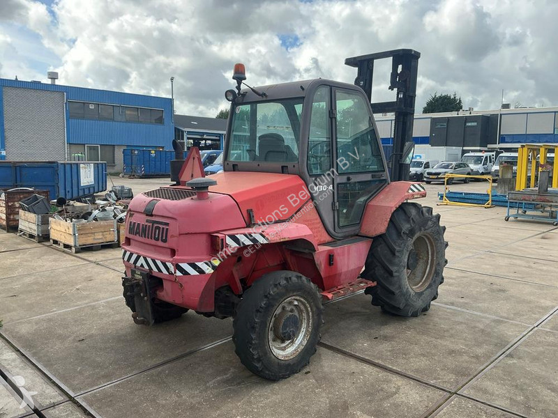 可升降式叉车 Manitou M30-4