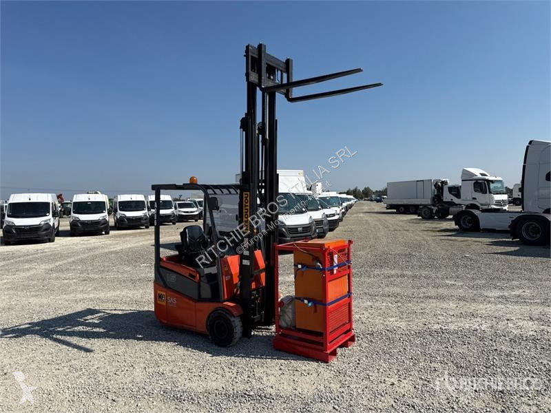 可升降式叉车 Toyota 1500 kg Electric Forklift