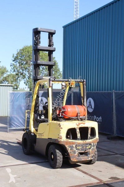 可升降式叉车 Hyster