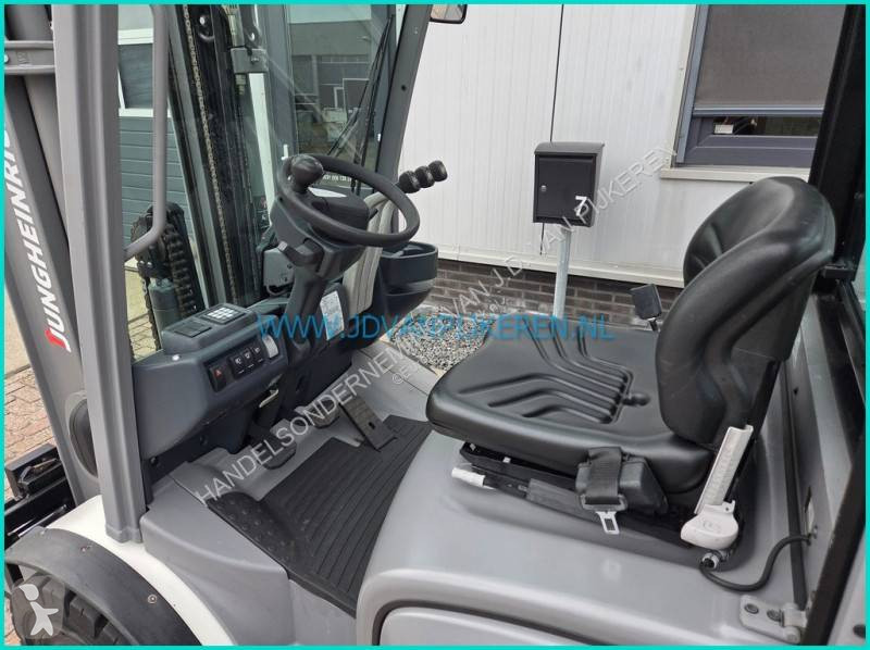 Heftruck Jungheinrich TFG430...