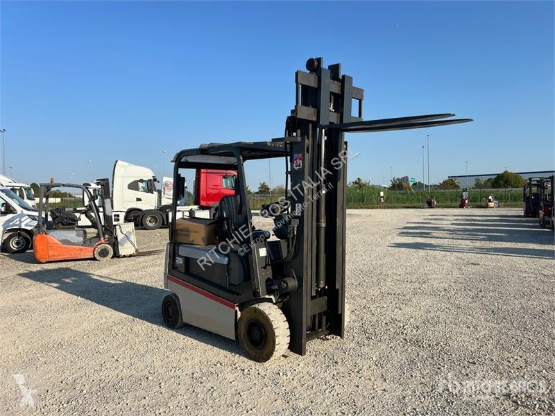 Carretilla elevadora Nissan Q02L25CU 2500 kg...