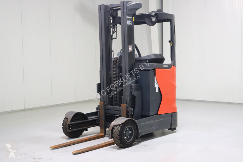 Emelőtargonca Linde R14G-01