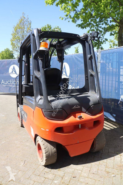 Carretilla elevadora Linde E30L-01