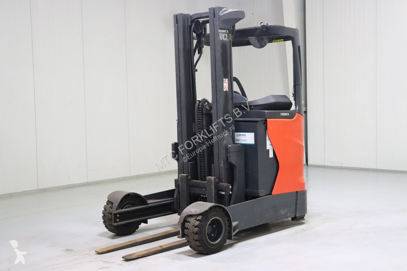 Stivuitor Linde R20G-01