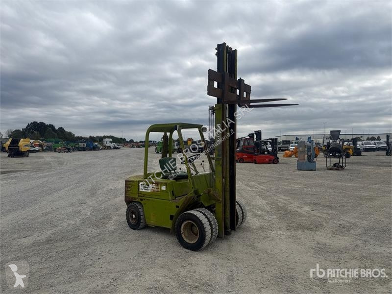 Carretilla elevadora Clark C500-Y55PD Forklift