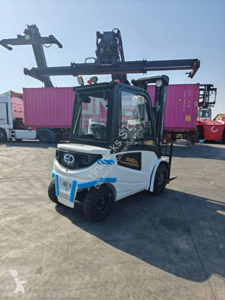 Carretilla elevadora EP EFL30 PRO