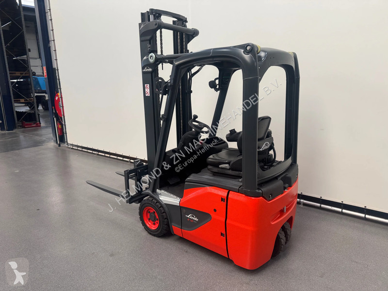 Chariot élévateur Linde 1202