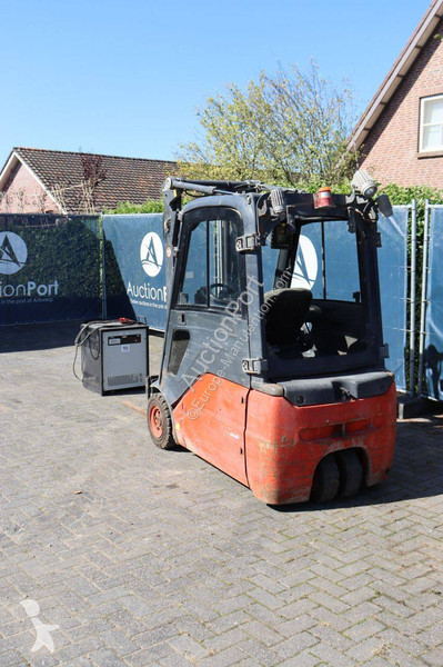 Chariot élévateur Linde E16
