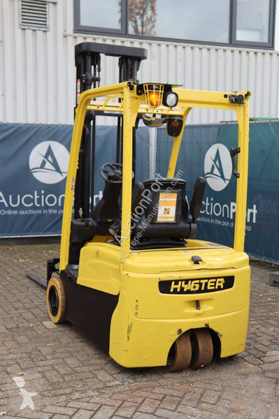 Chariot élévateur Hyster MWB