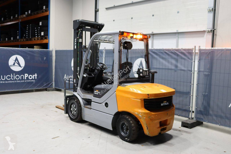 Chariot élévateur Still RCD 35 Plus