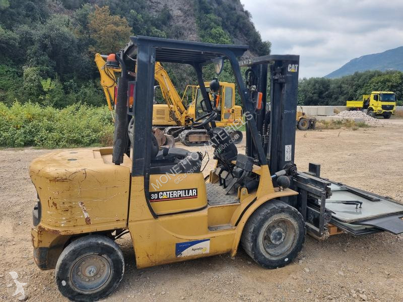 Wózek podnośnikowy Caterpillar  DP30K