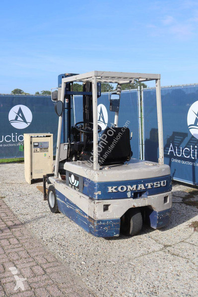 Wózek podnośnikowy Komatsu M-2