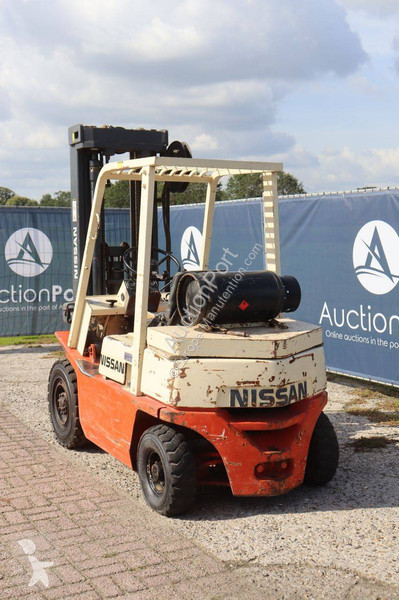 Wózek podnośnikowy Nissan PF02A20U