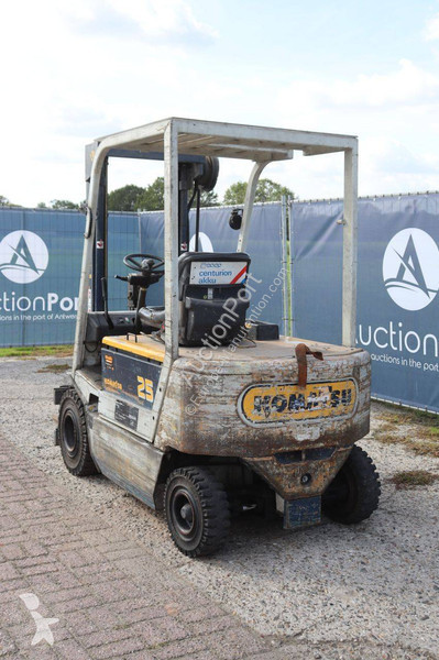Wózek podnośnikowy Komatsu FB25H-1E