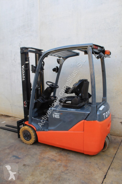 Carretilla elevadora Toyota 8FBE16T
