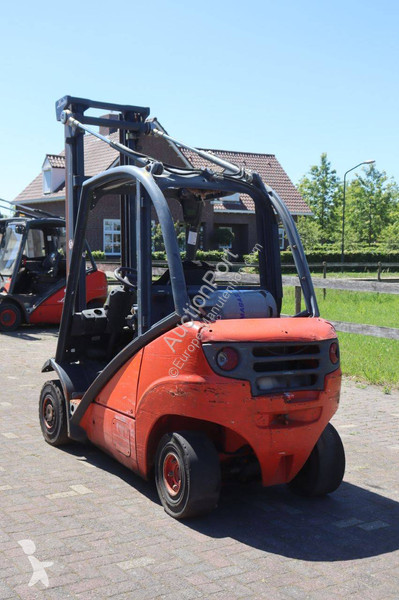 رافعة شوكية Linde M25T