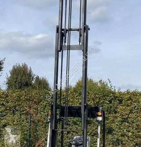 Stivuitor  chariot elevateur frontal electrique...