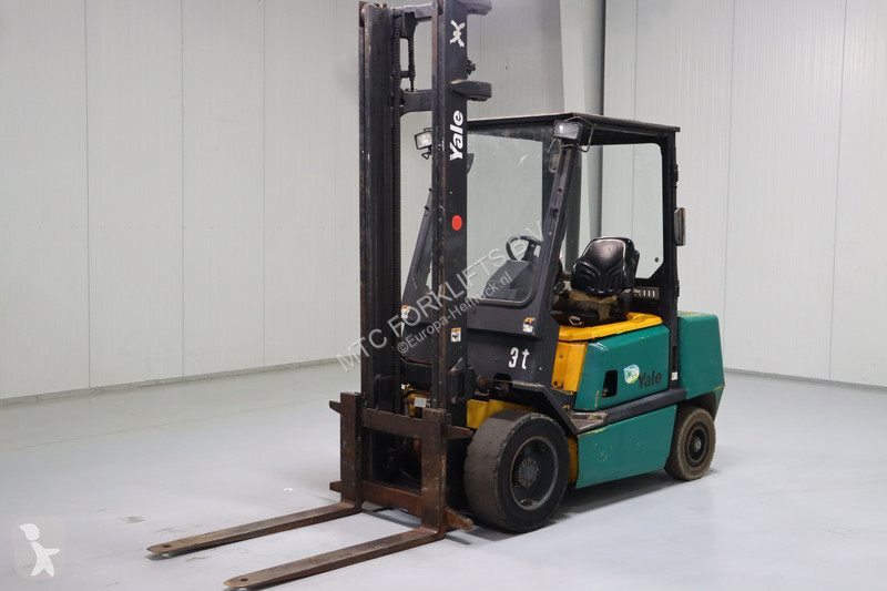 Chariot élévateur Yale GDP30RT
