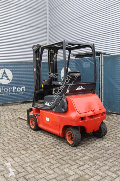 Chariot élévateur Linde E16P