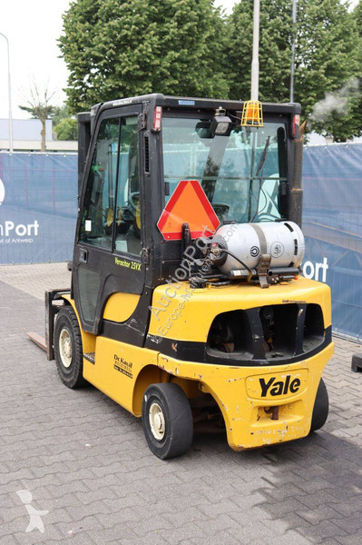 Chariot élévateur Yale GLP25VX