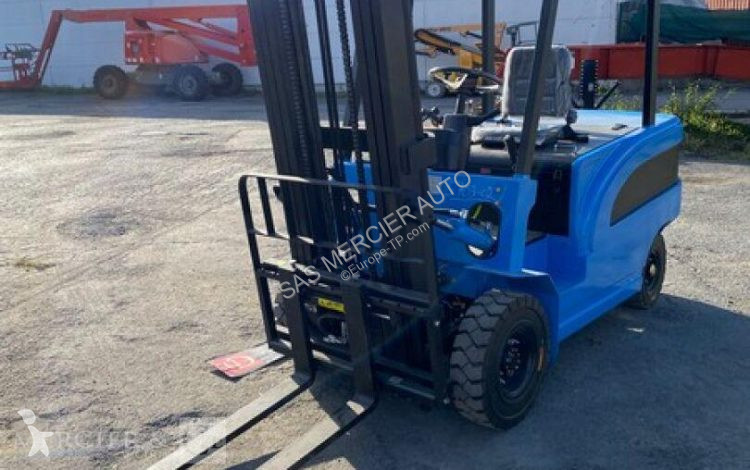 Empilhador elevador  chariot elevateur frontal...