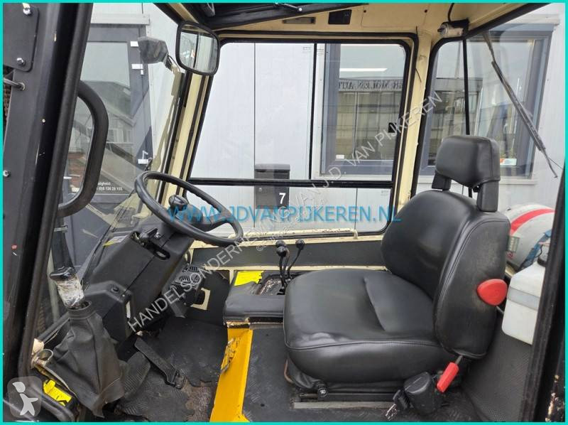 Chariot élévateur Yale GLP25TF 2.5t...