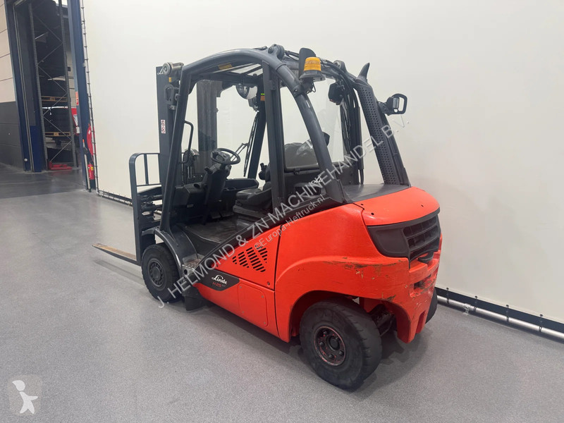 Chariot élévateur Linde 393 H 25 D-02