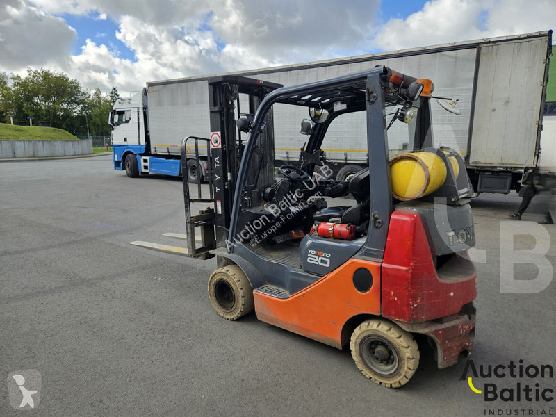 Chariot élévateur Toyota 02-8 FG KF 20
