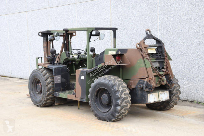 Chariot élévateur Case MHE270
