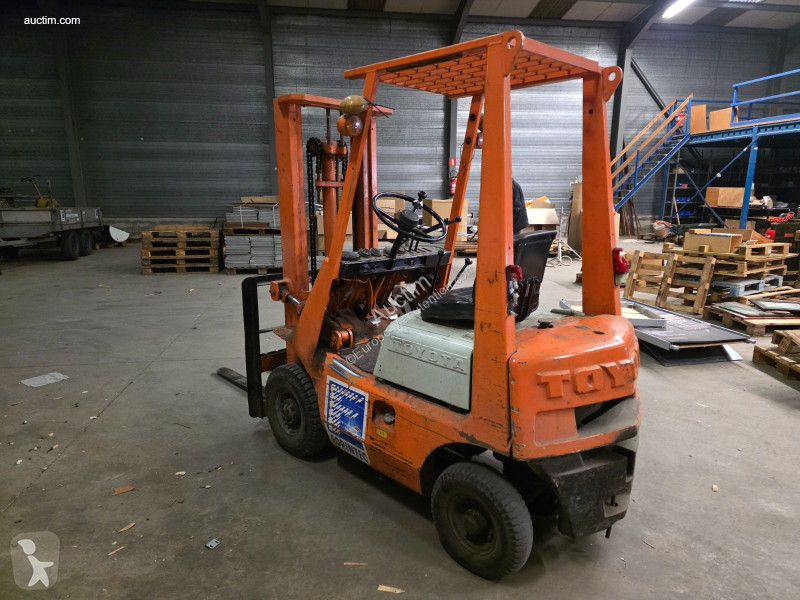 Кар Toyota fgh15