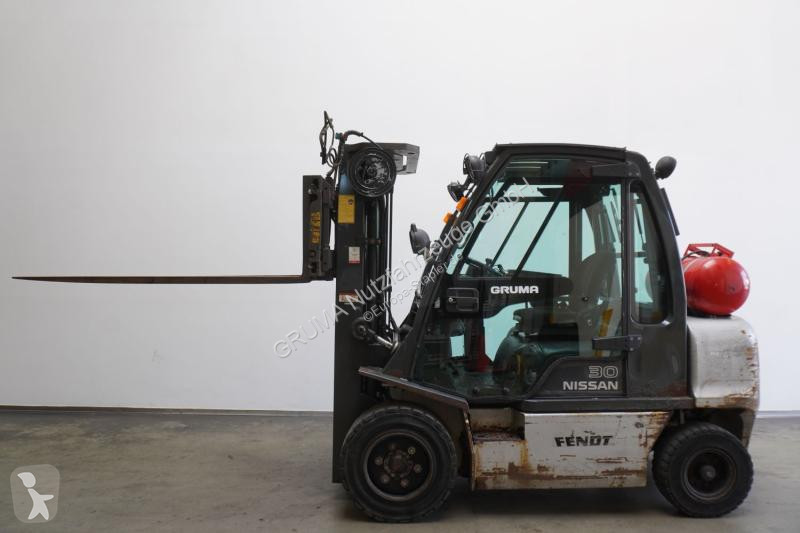Кар Nissan  UGD02A30PQ