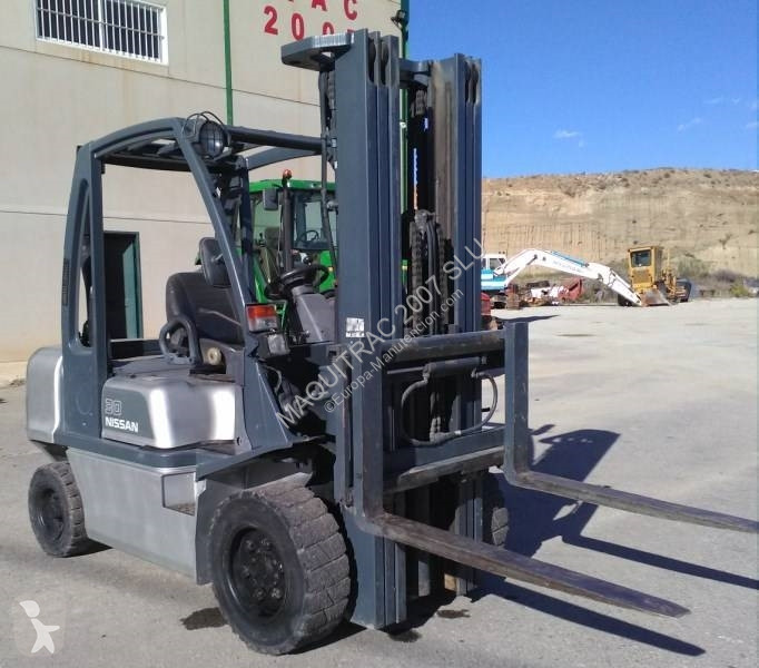 Stivuitor Nissan FGD02A30Q