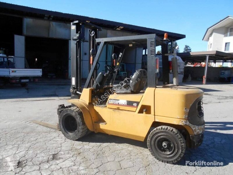Heftruck Caterpillar DP40KL
