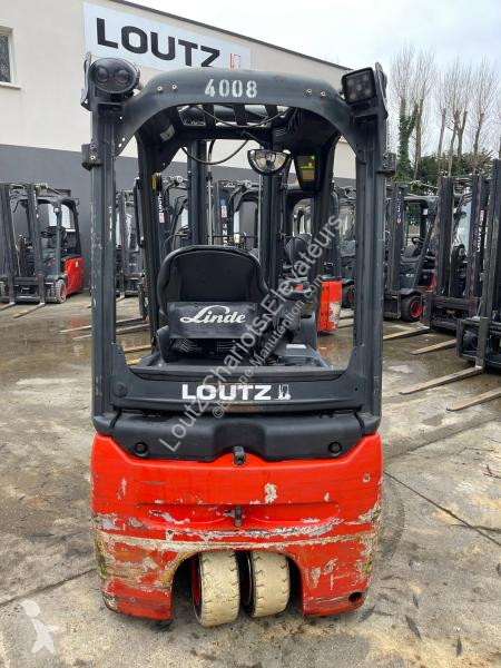 Chariot élévateur Linde  E18-02