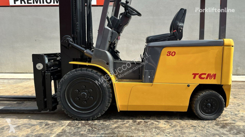 Carrello elevatore TCM FB30-7V