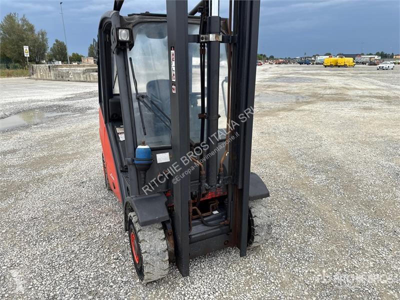 可升降式叉车 Linde H 25D 2500 kg Forklift