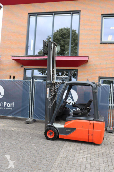 Chariot élévateur Linde E16L02