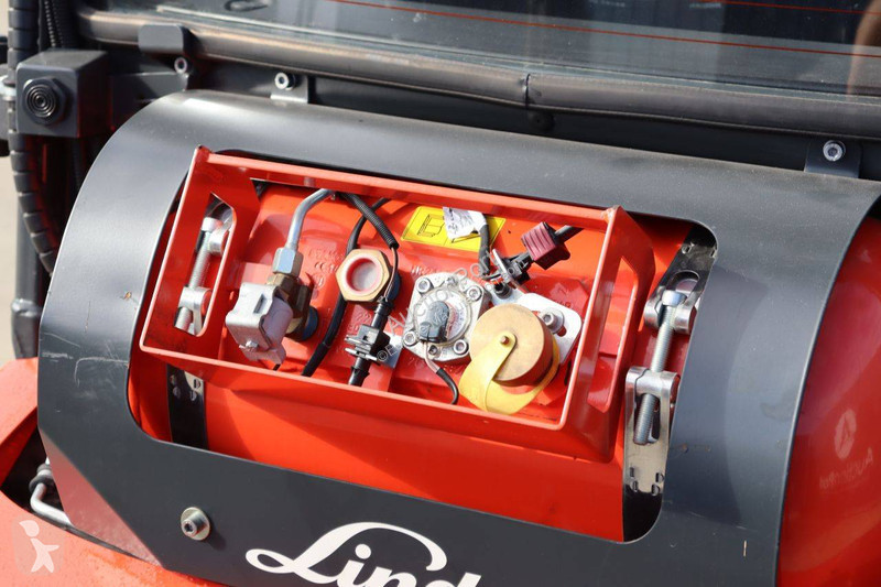 رافعة شوكية Linde