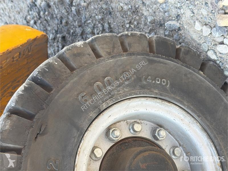Навантажувач вилковий Manitou MI25D 2500 kg...