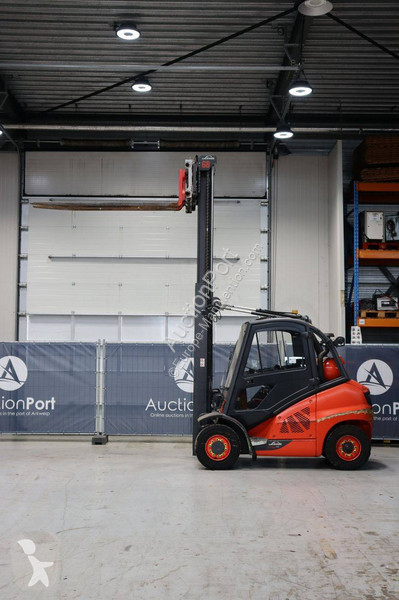 Chariot élévateur Linde T-02