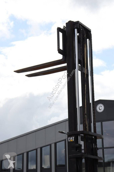 Carretilla elevadora Caterpillar DP35K