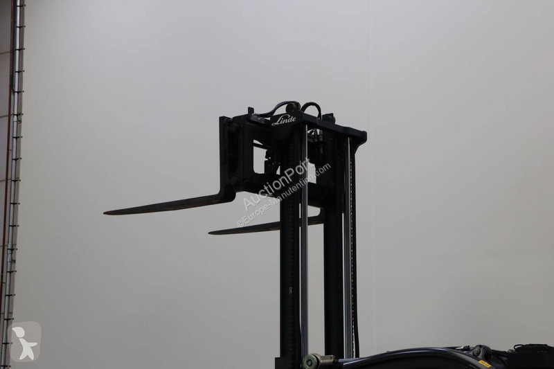 Empilhador elevador Linde H25D-02
