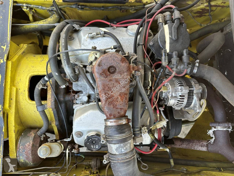 Кар Mitsubishi FG40